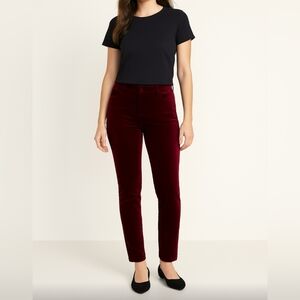 New Old Navy Mid-Rise Velvet Pixie Pants Purple Stretchy size 2